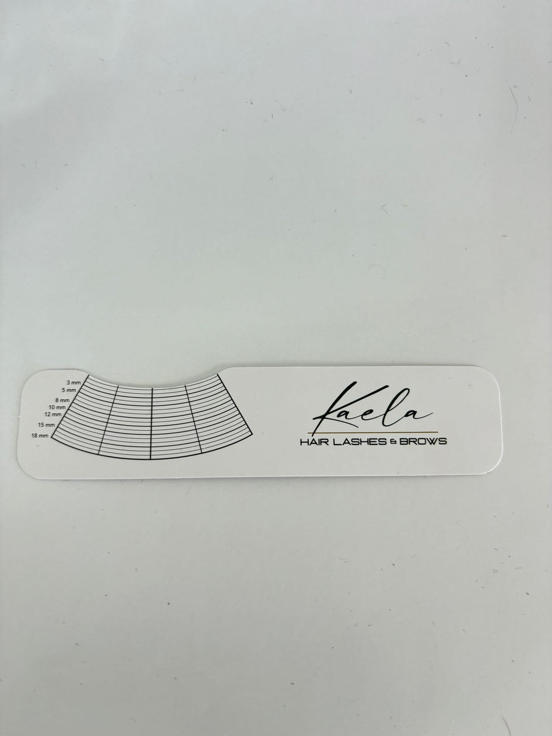 Kaela Lash Growth Tracker